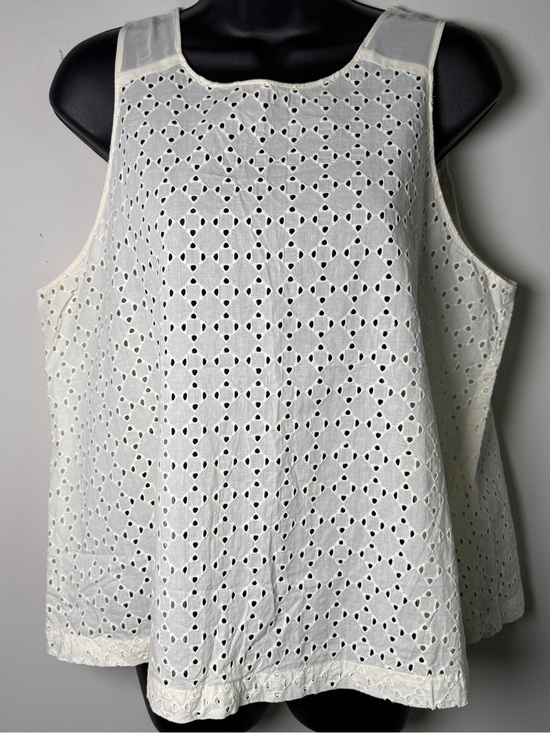 LOFT Tops - LOFT Petites Eyelet Tank Top Quiet Luxury Cream Cottagecore Size LP